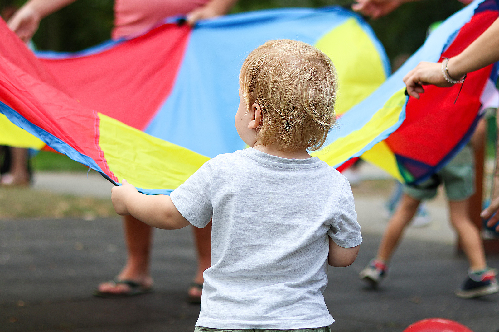 Kinder sind die Zukunft unserer Gesellschaft. Anlässlich des Internationalen Kindertags erinnern wir an die gemeinsame Verantwortung, für ihr Wohl zu sorgen (Foto: Friederike Stecklum).