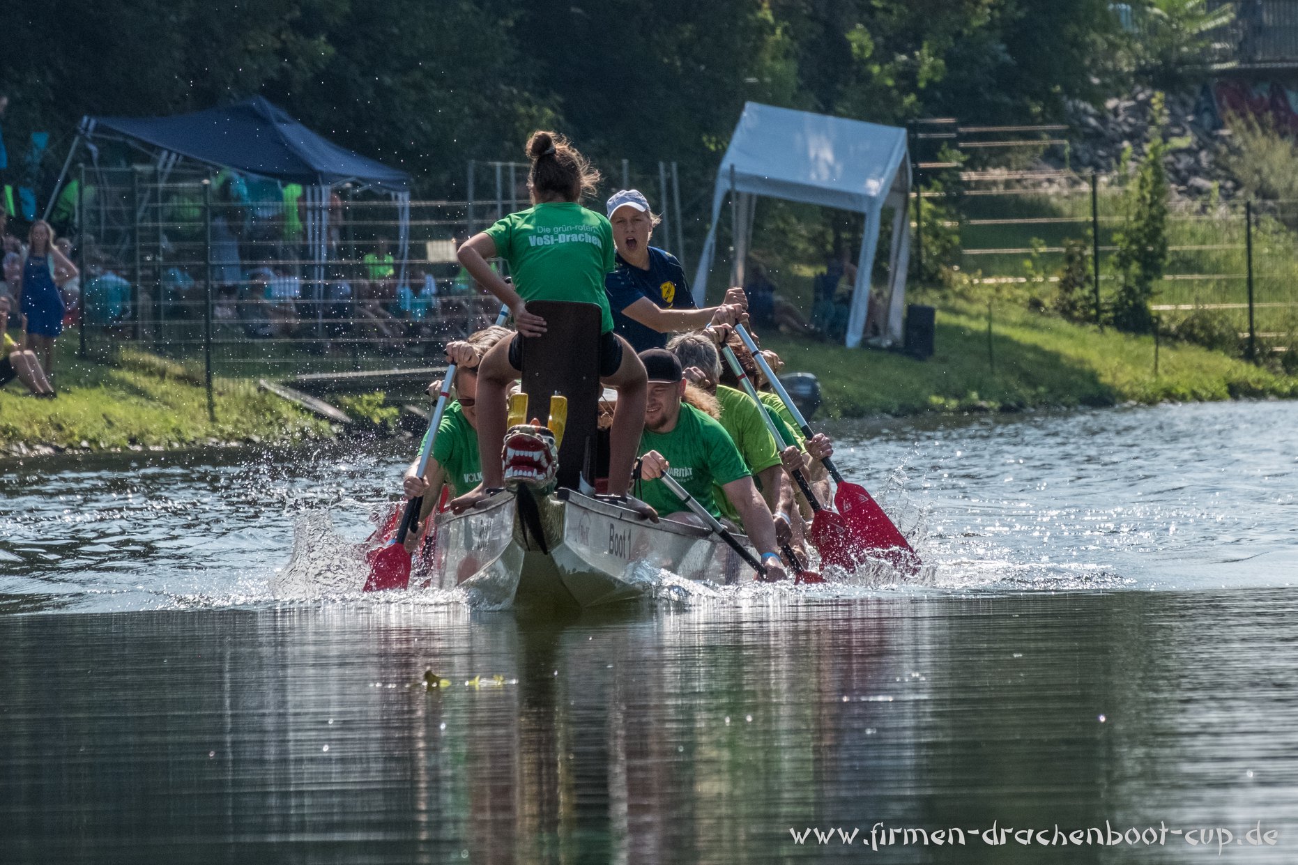 "Die Grün-roten VoSi-Drachen" beim Leipziger Drachenboot-Cup