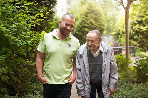 Öffnet die Unterseite „Wir für Senioren“.